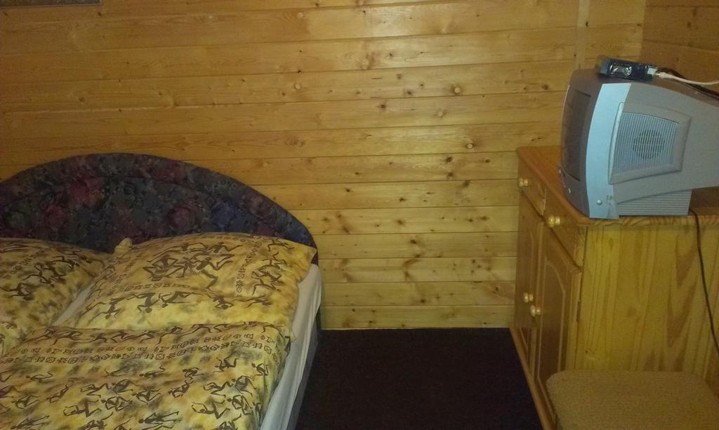 Pension Doctor Dvůr Králové nad Labem Δωμάτιο φωτογραφία